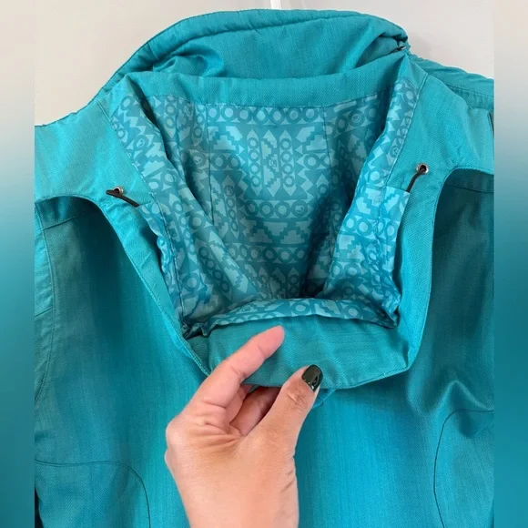 Women’s Liquid Freerider 8000 MM Waterproof Teal Hooded Ski Snowboard Jacket - Picture 7 of 12